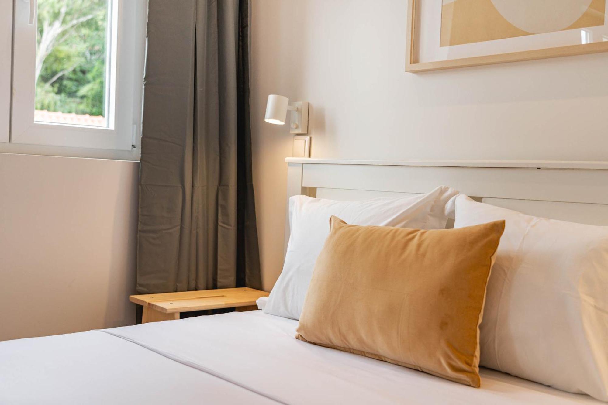 Blue Charm - Campolide Apartments ลิสบอน ภายนอก รูปภาพ