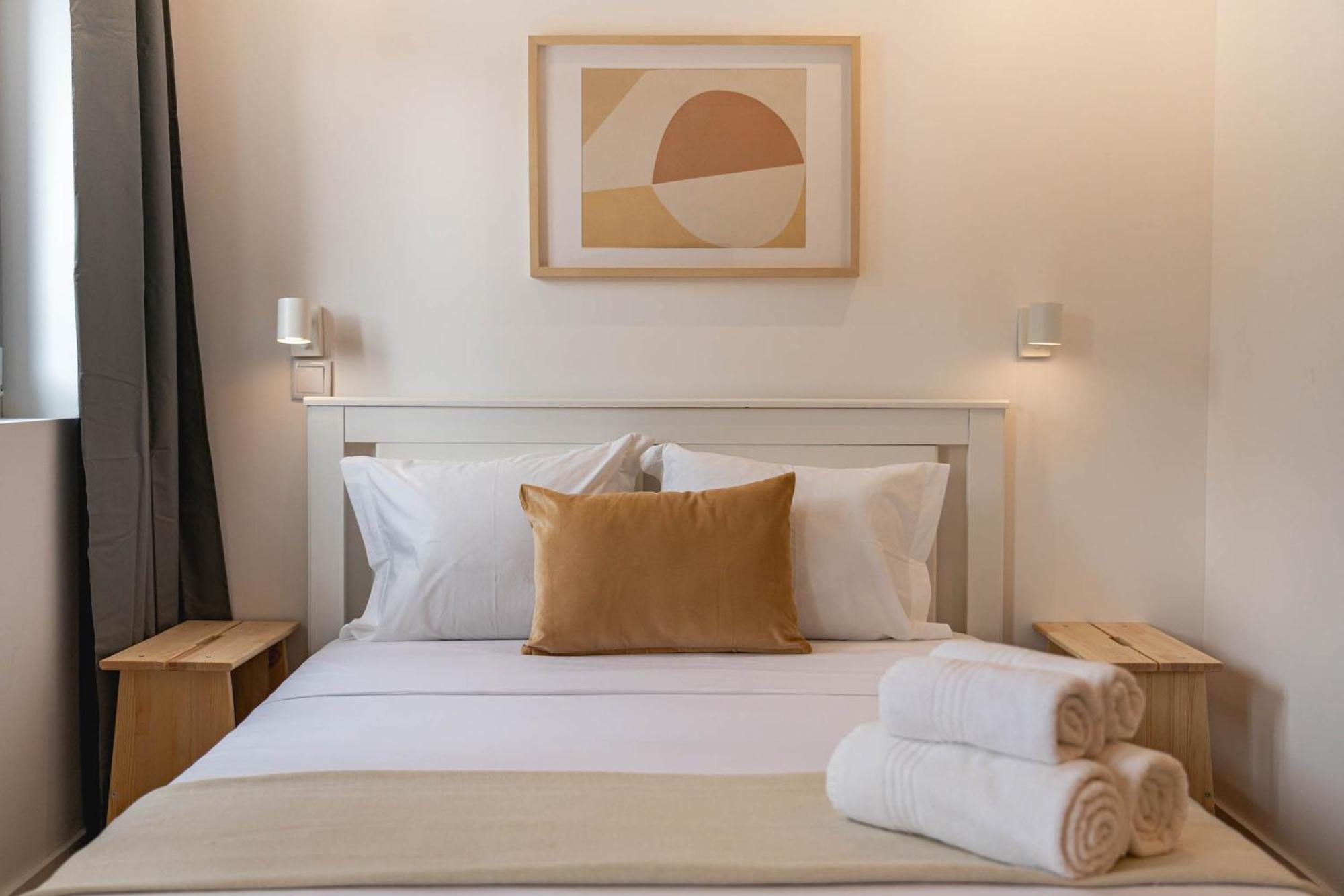 Blue Charm - Campolide Apartments ลิสบอน ภายนอก รูปภาพ