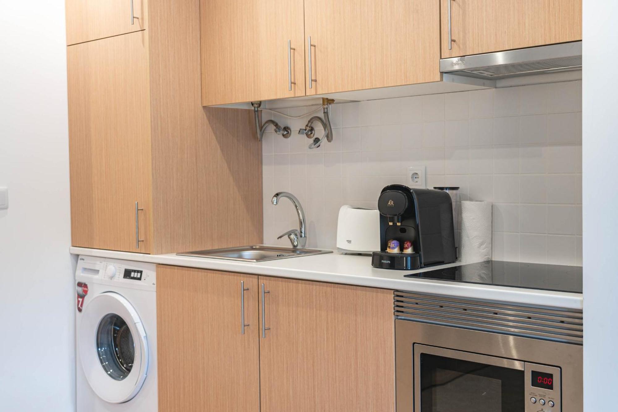Blue Charm - Campolide Apartments ลิสบอน ภายนอก รูปภาพ
