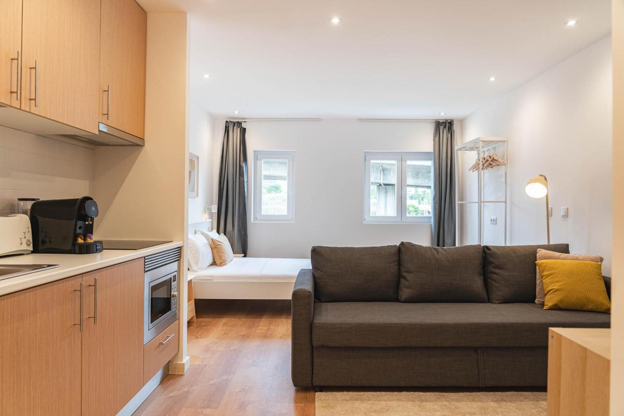 Blue Charm - Campolide Apartments ลิสบอน ภายนอก รูปภาพ