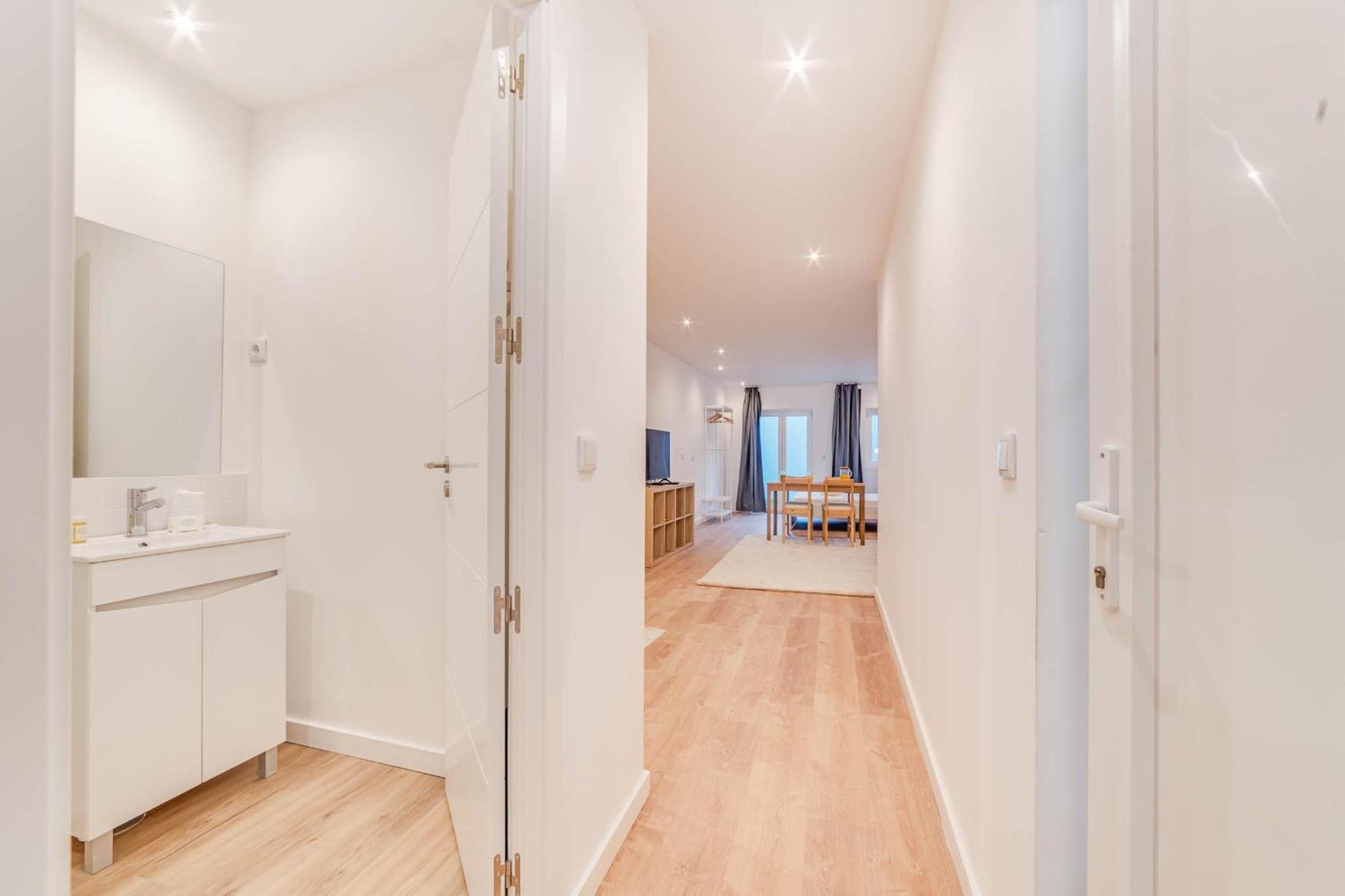 Blue Charm - Campolide Apartments ลิสบอน ภายนอก รูปภาพ