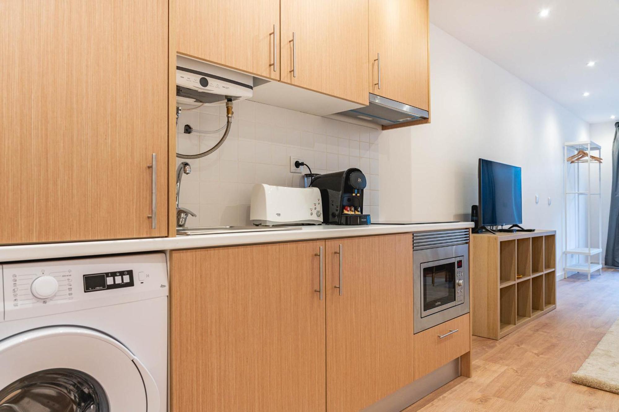 Blue Charm - Campolide Apartments ลิสบอน ภายนอก รูปภาพ